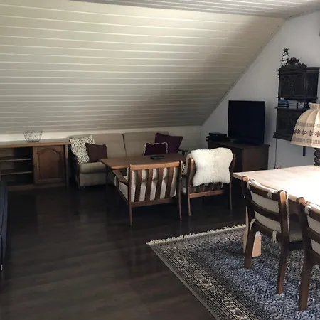 Big 72m2, For 6pers, Pool In-house, Biking, Table Tennis, Mountain Tours,nature Apartment