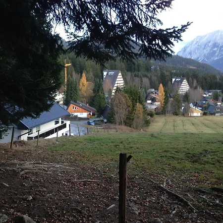 Big 72m2, For 6pers, Pool In-house, Biking, Table Tennis, Mountain Tours,nature